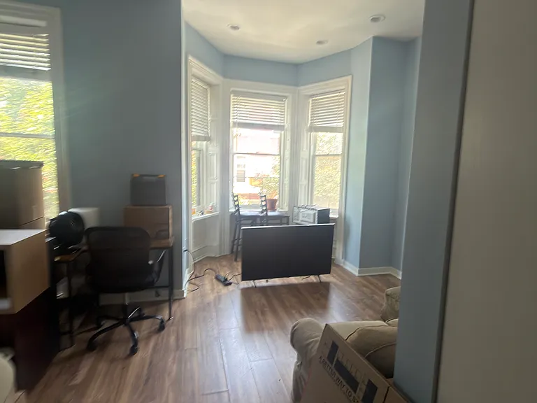 154 N 21st St #2F — Photo 8