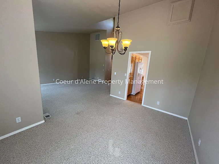 1772 E Bruce Rd — Photo 10