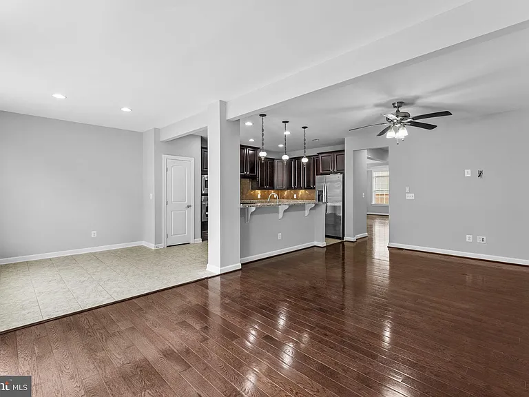 21268 Park Grove Ter — Photo 39