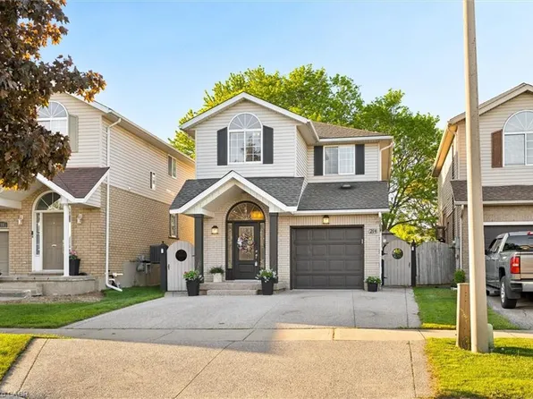 214 Grey Fox Dr, Kitchener, ON N2E 3N2