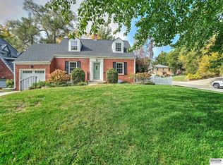 1522 N Happy Hollow Blvd, Omaha, NE 68104