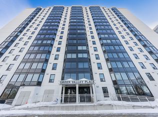 35 Green Valley Dr #1002, Kitchener, ON N2P 2A5