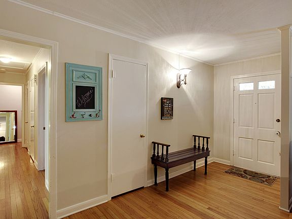 4th image of 113 Dolby St
