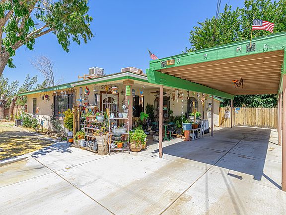 3rd image of 4633 W Avenue L2
