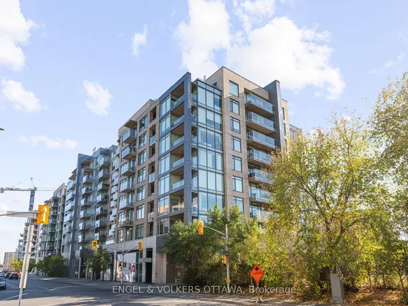 108 Richmond Rd #508, Ottawa, ON K1Z 0B3