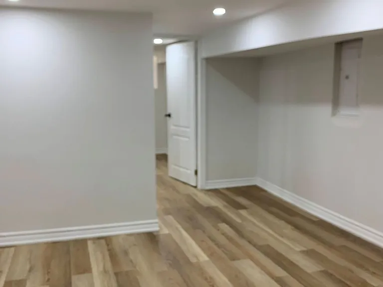 4 Northumberland St #B — Photo 3