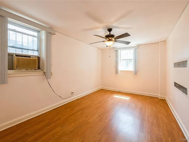 838 Avenue Z #1 — Photo 3
