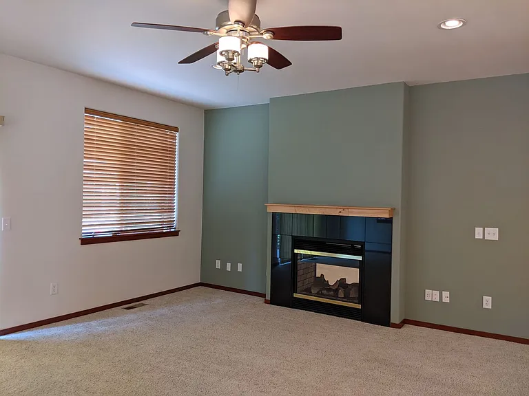 3322 Bristol Way — Photo 6