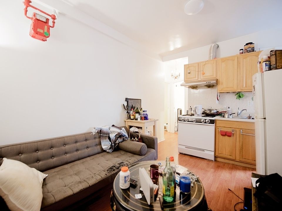 1st image of 149 Elizabeth St #C5