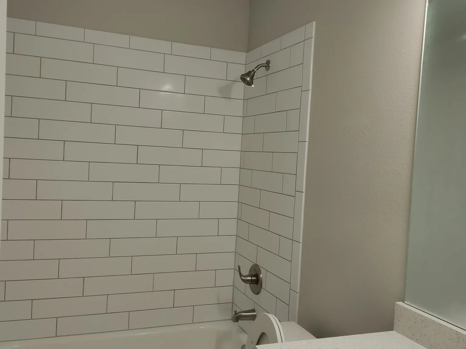 3 bed, 1145 sqft, $1,800 — Photo 4