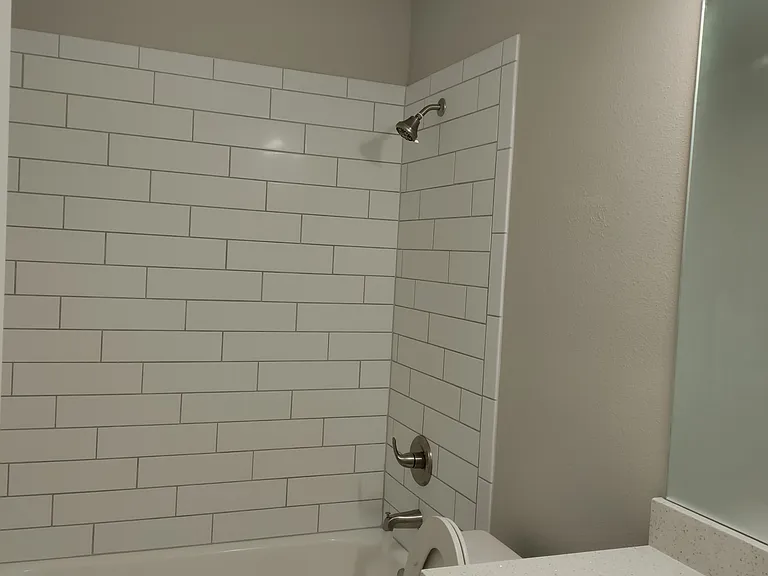 4248 S Apopka Ave — Photo 4