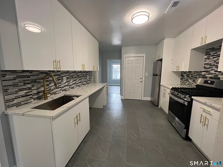 268 Davenport Ave #2 — Photo 1