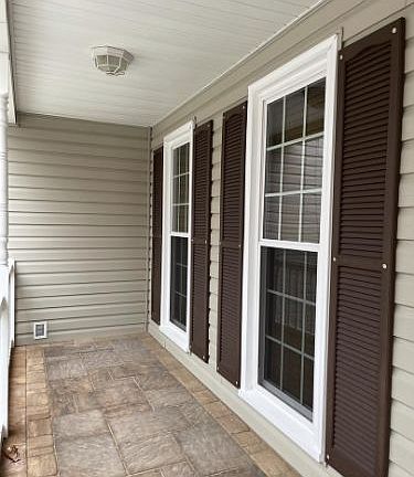 5th image of 31 Nottingham Dr