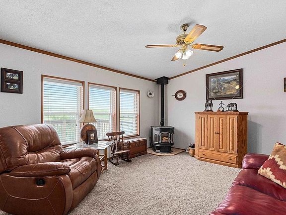 3rd image of 12502 Almond Rd