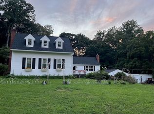 8343 Richmond Rd, Toano, VA 23168