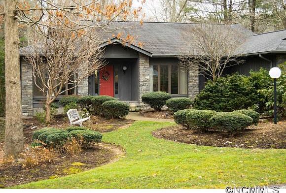 1st image of 118 Sweetwater Hills Dr