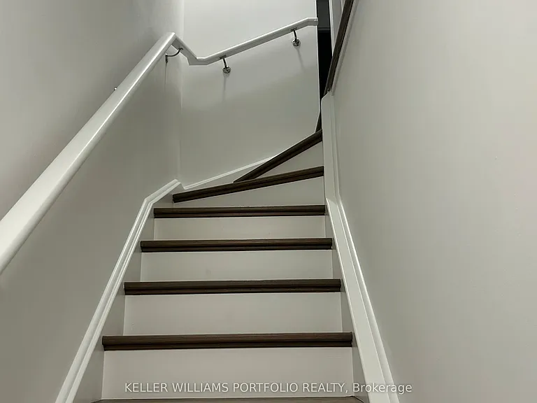 35 Birchcliff Ave #9 — Photo 13