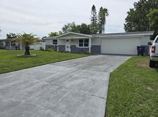 4840 Blossom Dr, Holiday, FL 34690