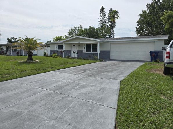 4840 Blossom Dr