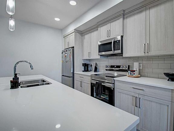 3rd image of 20295 E Seton Way SE #5119