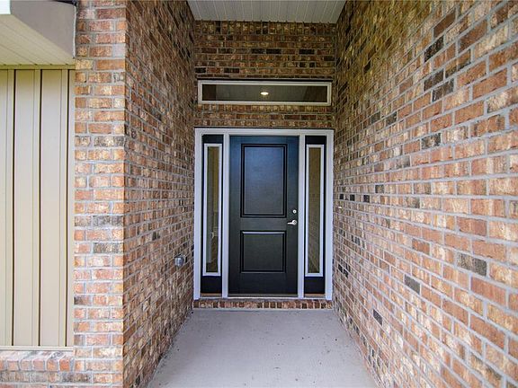 5th image of 88 Rae Dr