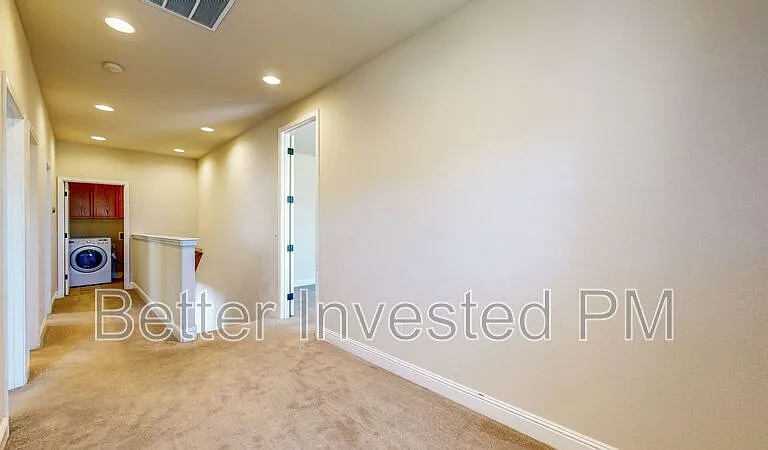 1221 Castellana Ln — Photo 14