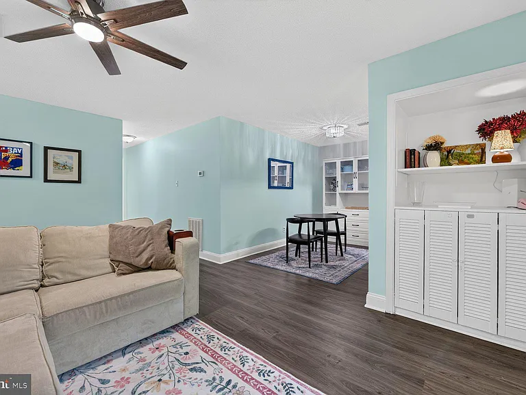 12103 Green Ledge Ct #101 — Photo 7