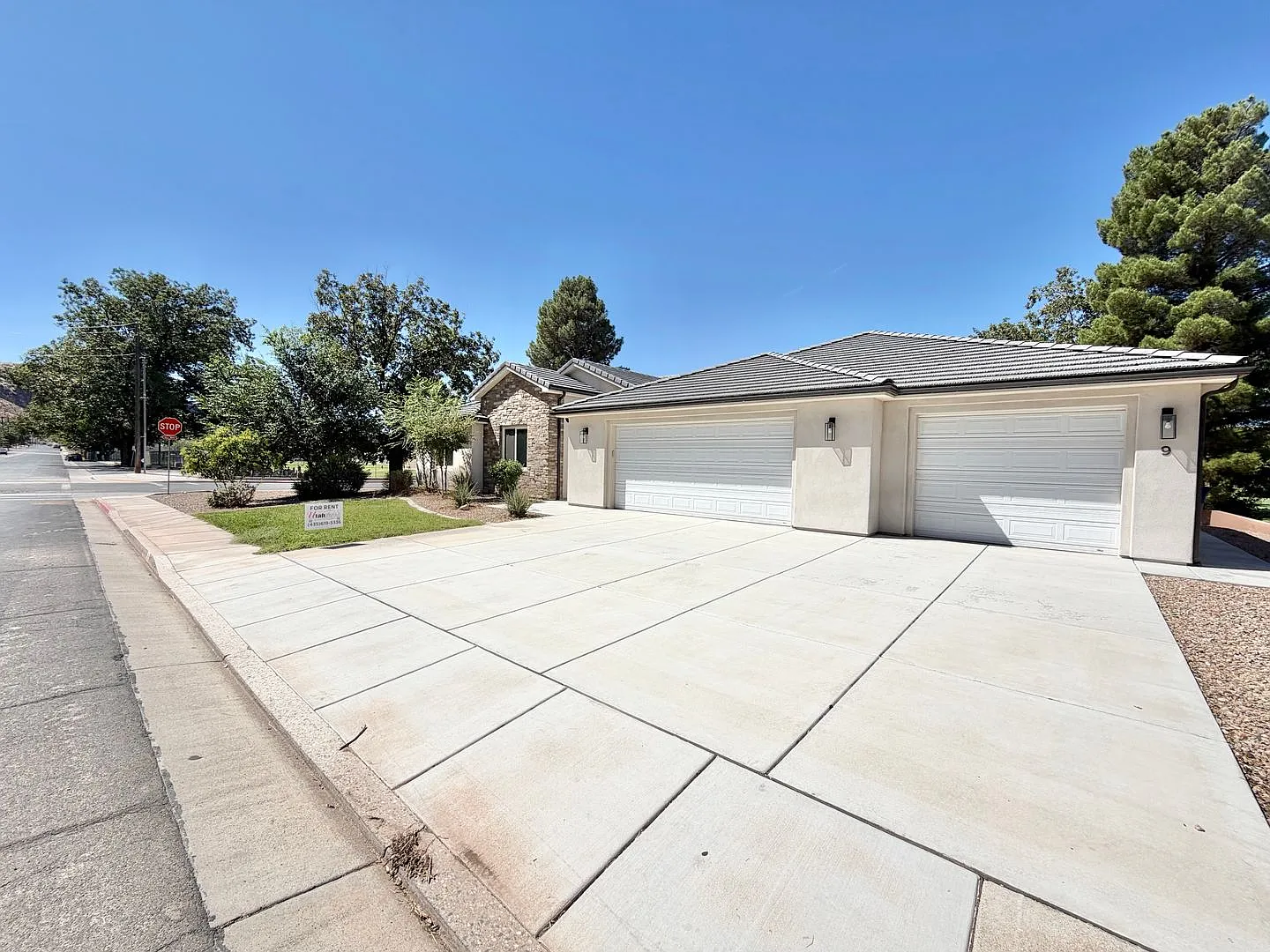 Beautiful home in La Verkin! — Photo 4