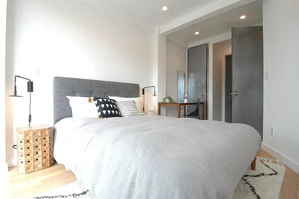 Rented by Compass | media 20