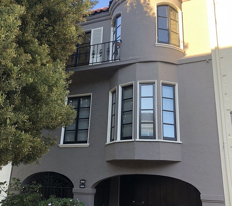 1st image of 3026 Baker St