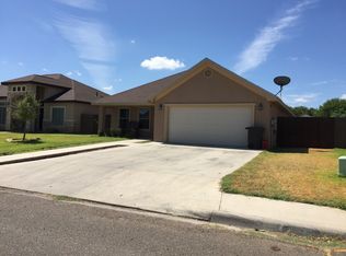 260 Alazan Dr, Eagle Pass, TX 78852
