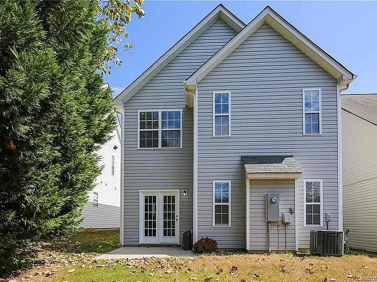 12015 Royal Castle Ct — Photo 8
