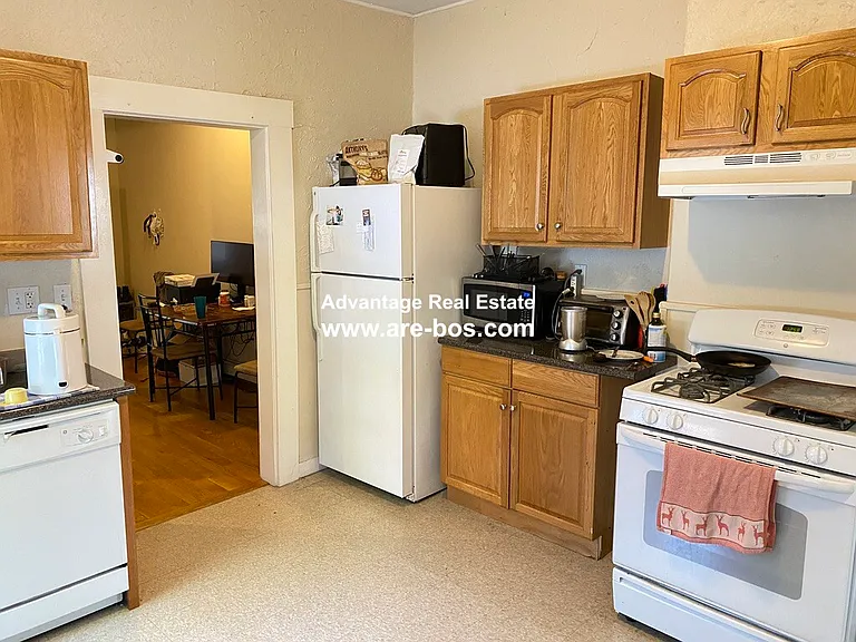 49 Union St #1 — Photo 23