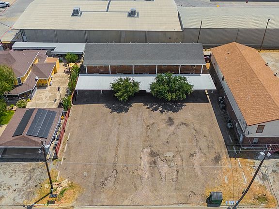 2nd image of 121 Falcon Blvd
