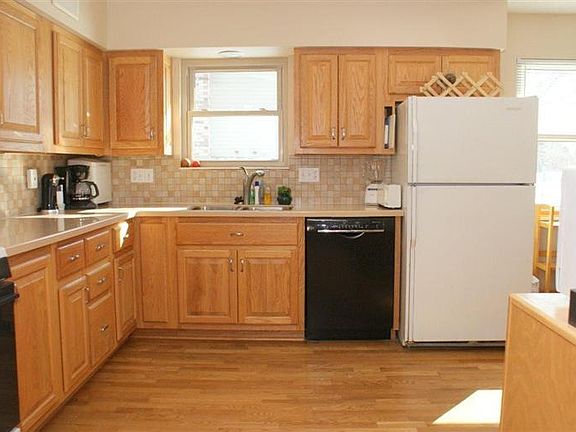 3rd image of 6572 Gretel Ct