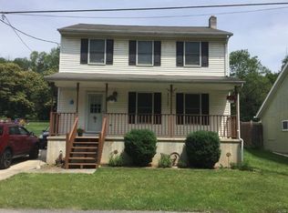 3725 Main St, Slatington, PA 18080