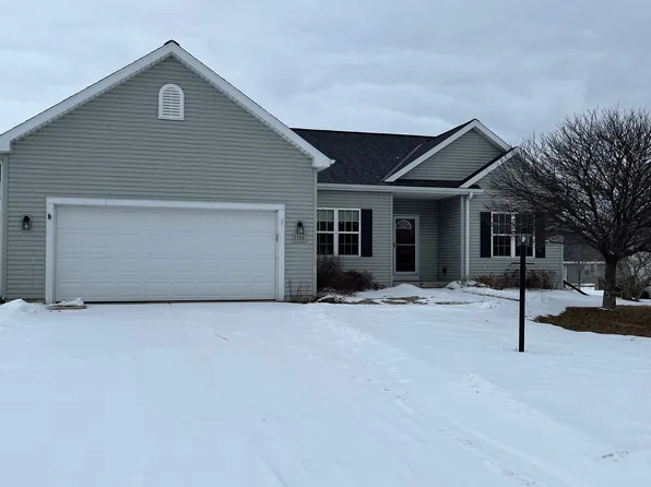 W1158 Meadowsweet Pass, Ixonia, WI 53036