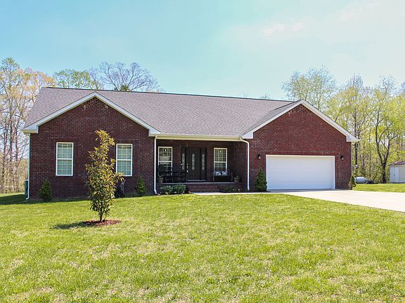 2nd image of 165 Morris Pine Ln