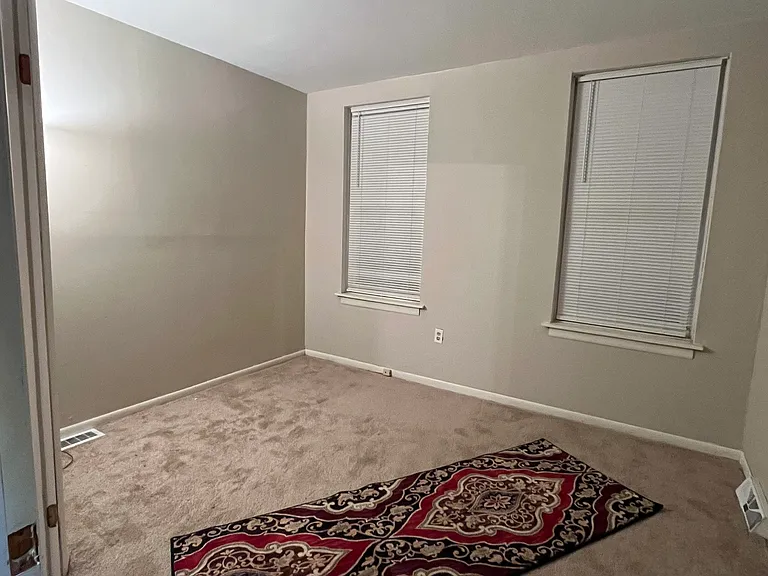 828 N Pine St #1 — Photo 6