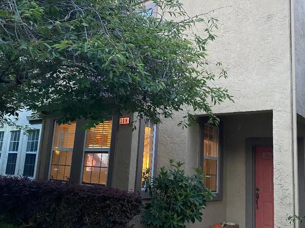 309 Village Cir, Santa Cruz, CA 95060