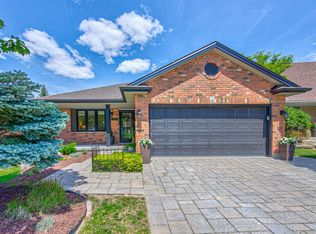179 Westchester Dr W, Kitchener, ON N2B 3M8