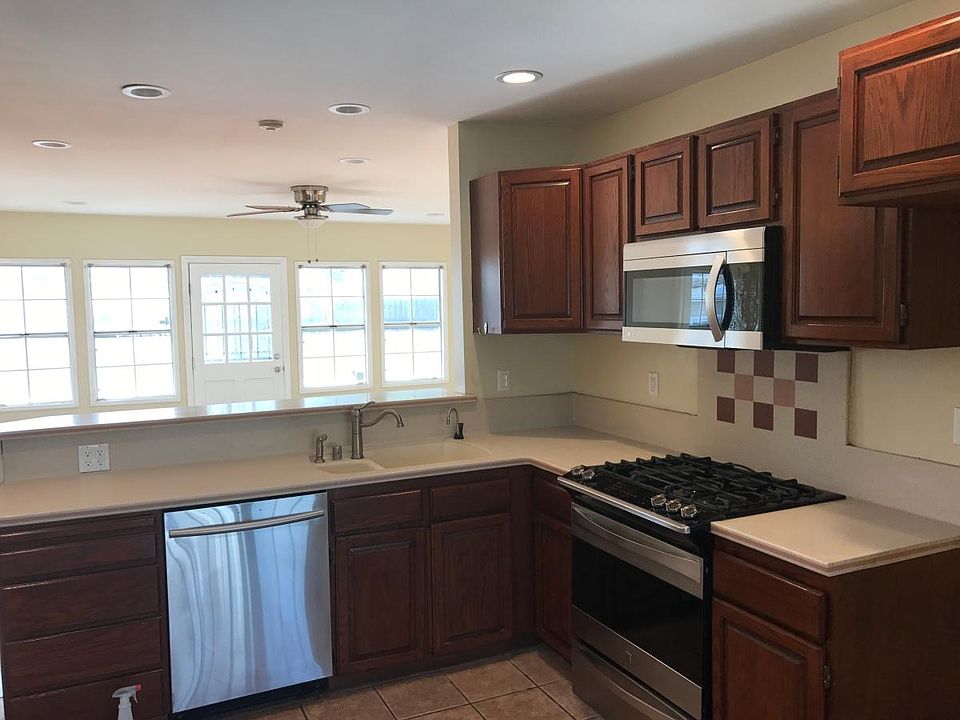 1st image of 5509 Sunfield Ave