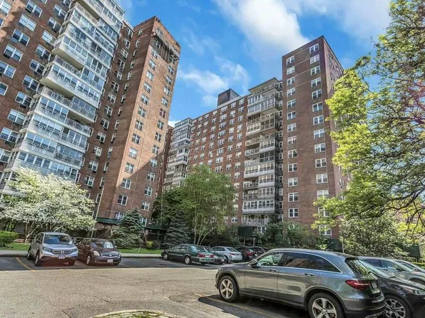 13810 Franklin Ave APT 9J, Flushing, NY 11355