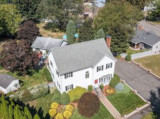 17 Samoset Rd, Peabody, MA 01960