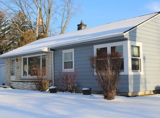 2826 S 77th St, West Allis, WI