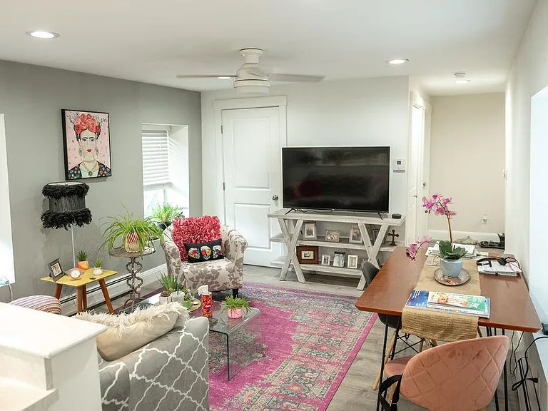 1409 Atlantic Hwy #7 — Photo 1