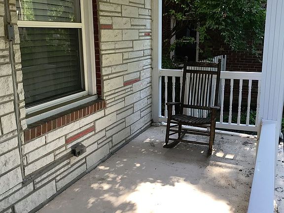 4th image of 7469 Drexel Dr