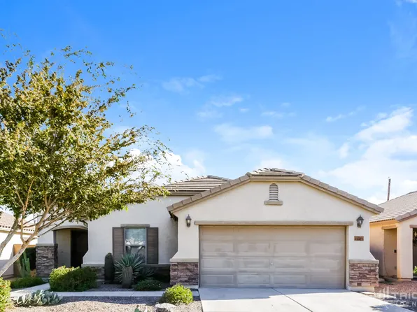 34527 N Karan Swiss Cir, San Tan Valley, AZ 85143