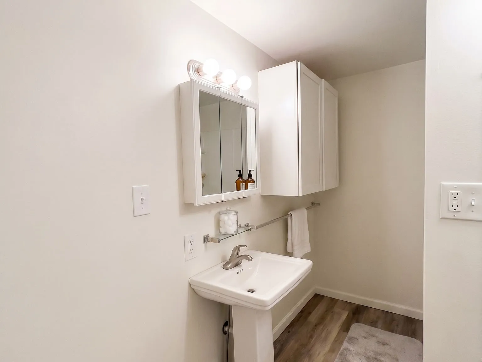 1 bed, $1,105 — Photo 4
