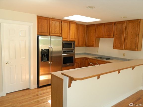 5th image of 6210 Gleneagle Ave SW